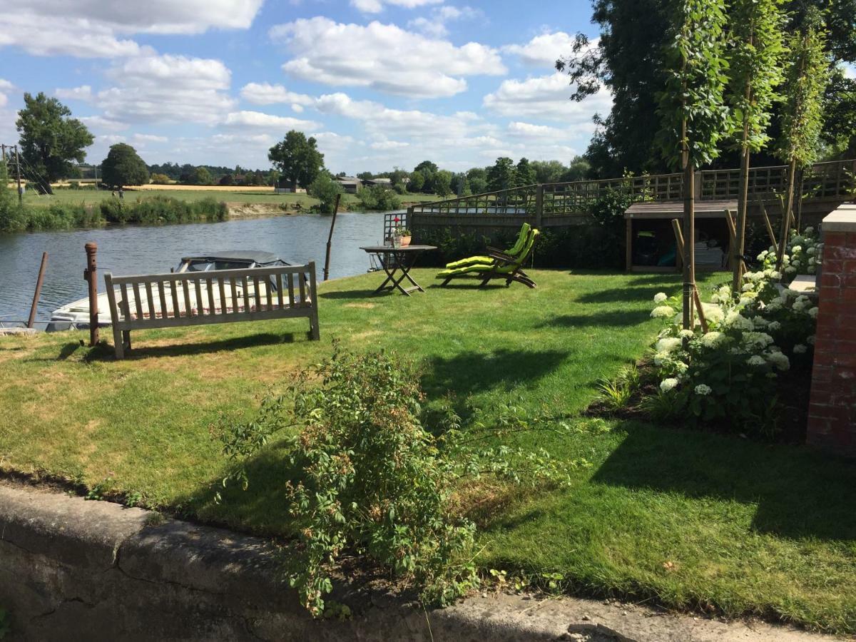 Thames Edge Rooms Wallingford Esterno foto